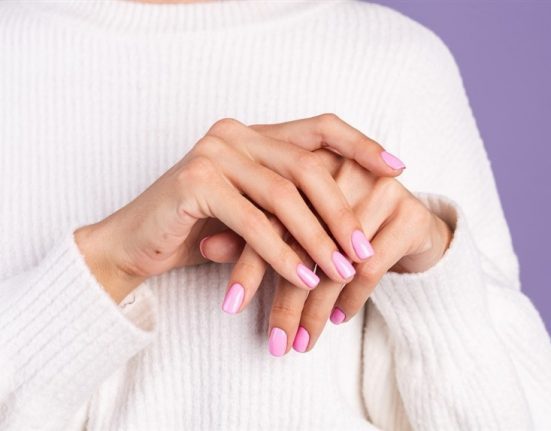 Pretty Short Nails