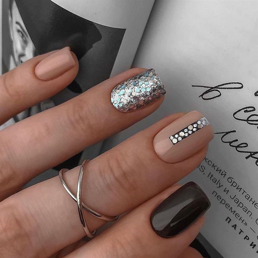 Pretty Short Nails