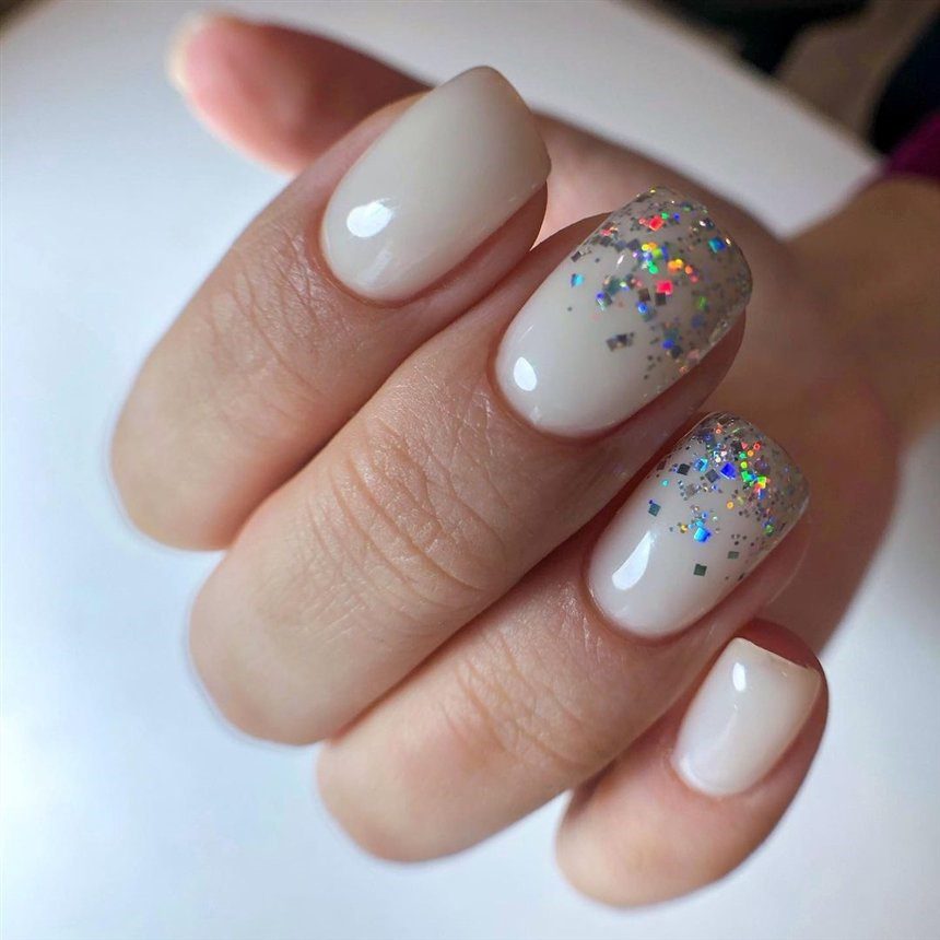 Pretty Short Nails