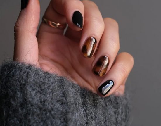 Pretty Short Nails