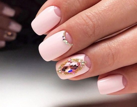 Pretty Short Nails